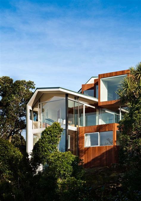 Contemporary Seaview House Overlooking Wellington Harbour